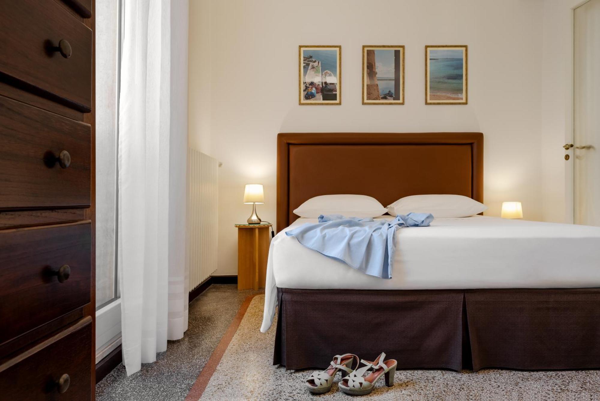 Palazzo De Tomasi B&B Gallipoli Bagian luar foto